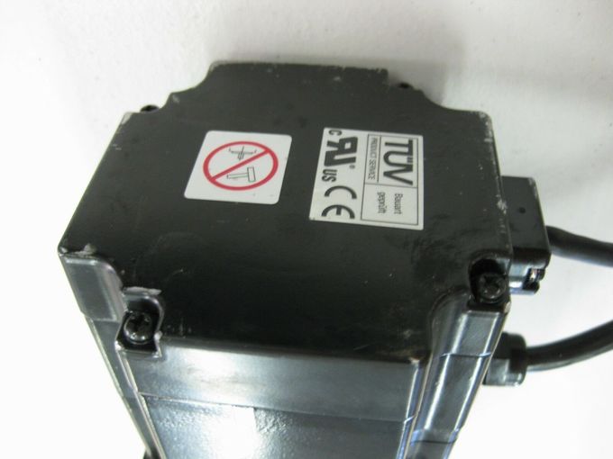 SGMPH-02BAAJ36C Yaskawa Servo Drive 100v 200w  Original New 3 Working Days Delivery 1