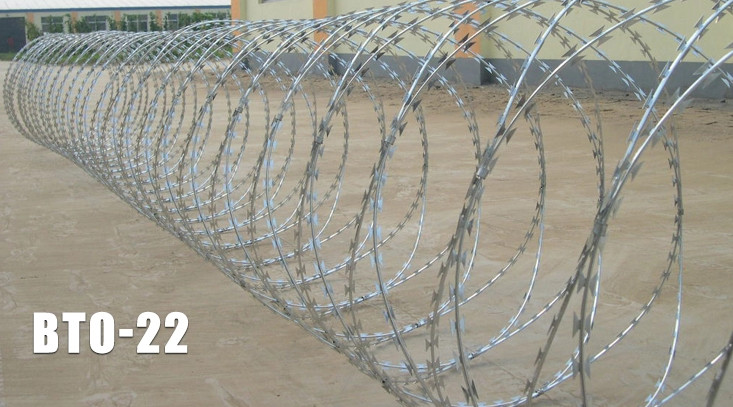Low Carbon Cross Type Hot Dip Galvanized Razor Wire 500mm Coil Diameter 22mm±1mm