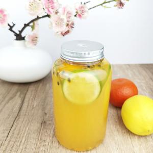 China Beverages Rounded 600ml Plastic Screw Cap Jars With Caps factory