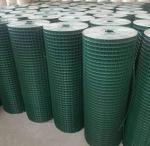 Affordable Custom-Made Green PVC-Coated Welded Wire Mesh Fences for Residential