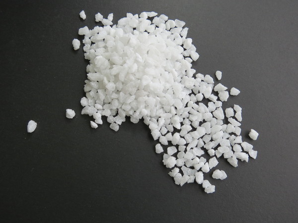 Refractory Material White Fused Alumina with Higher Hardness and Customized OEM Options