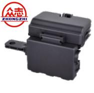 China Three Ways Plastic Automotive Fuse Box / Universal Auto Fuse Block factory