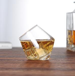 China 8 Oz Handmade Scotch Whiskey Glasses Ideal For Trendy Bars / Hotels factory