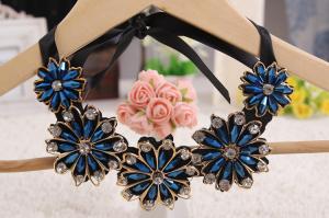 China Fancy Blue Dance Wear Accessories Golden Edge Flower Collar Necklace With Crystal Beaded factory