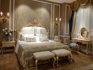 China Home design italian bedroom furniture set home wooden fabric bed FB-129 factory