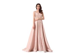 China Satin Beading Sweetheart European Evening Gowns For Leisure Pink Color factory