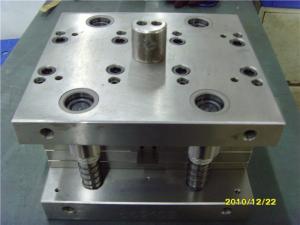 China Progressive Metal Stamping Dies For Sheet Metal / Round Power Line Terminal factory
