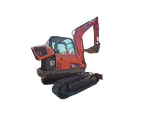 China 6 Ton Used DH60 Mini Excavator With DX60 And Original Hydraulic Cylinder factory