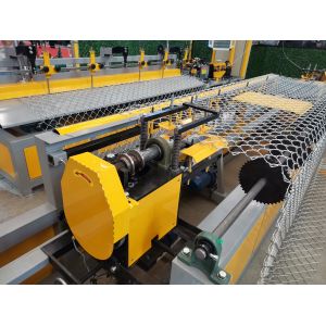 Multi Functional Automatic Chain Link Fence Machine Quick Setup 150㎡/H