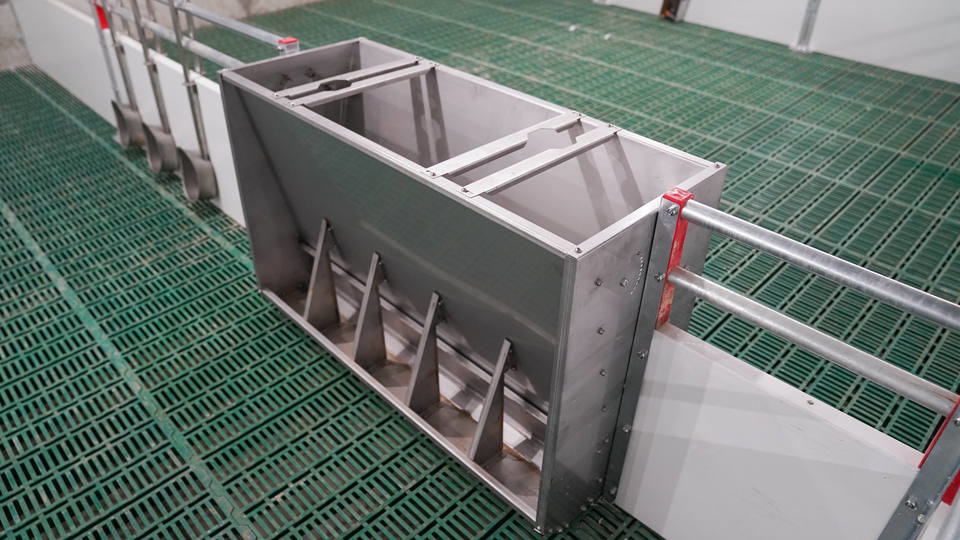 Husbandry Stainless Steel Auto Feeder For Pigs Hog Anti Rust