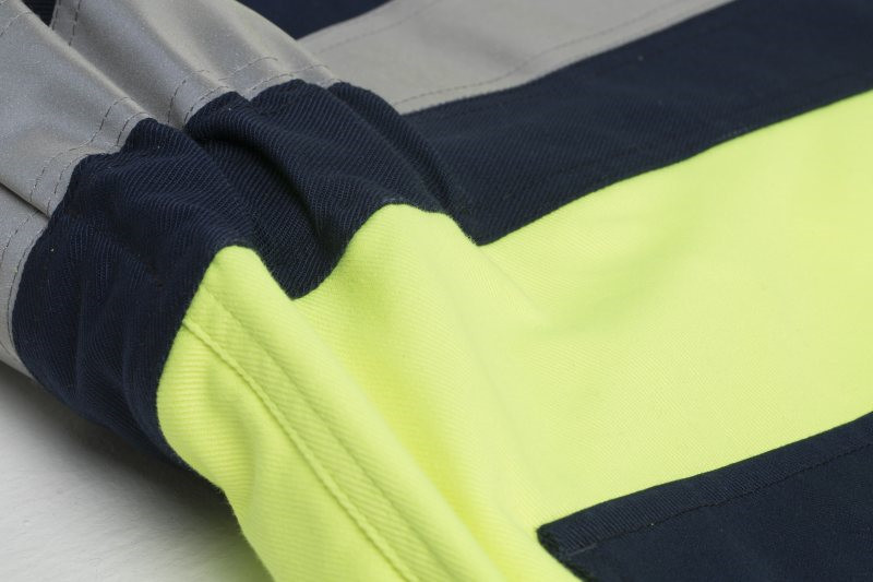 EN11611 Anti Static Workwear 330gsm Fire Retardant Work Clothes