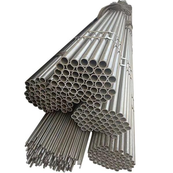Customized Seamless Alloy Steel Pipe with Welded Connection for Industrial
