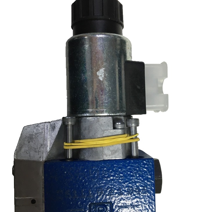 China Rexroth Directional Valve M-3SEW6C3X/420MG205N9K4/V Low Leakage Rate Cast Iron Easy Maintenance Long Life Design factory