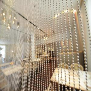 China Sparkled Gold Metal Ball Chain， metal bead curtain factory