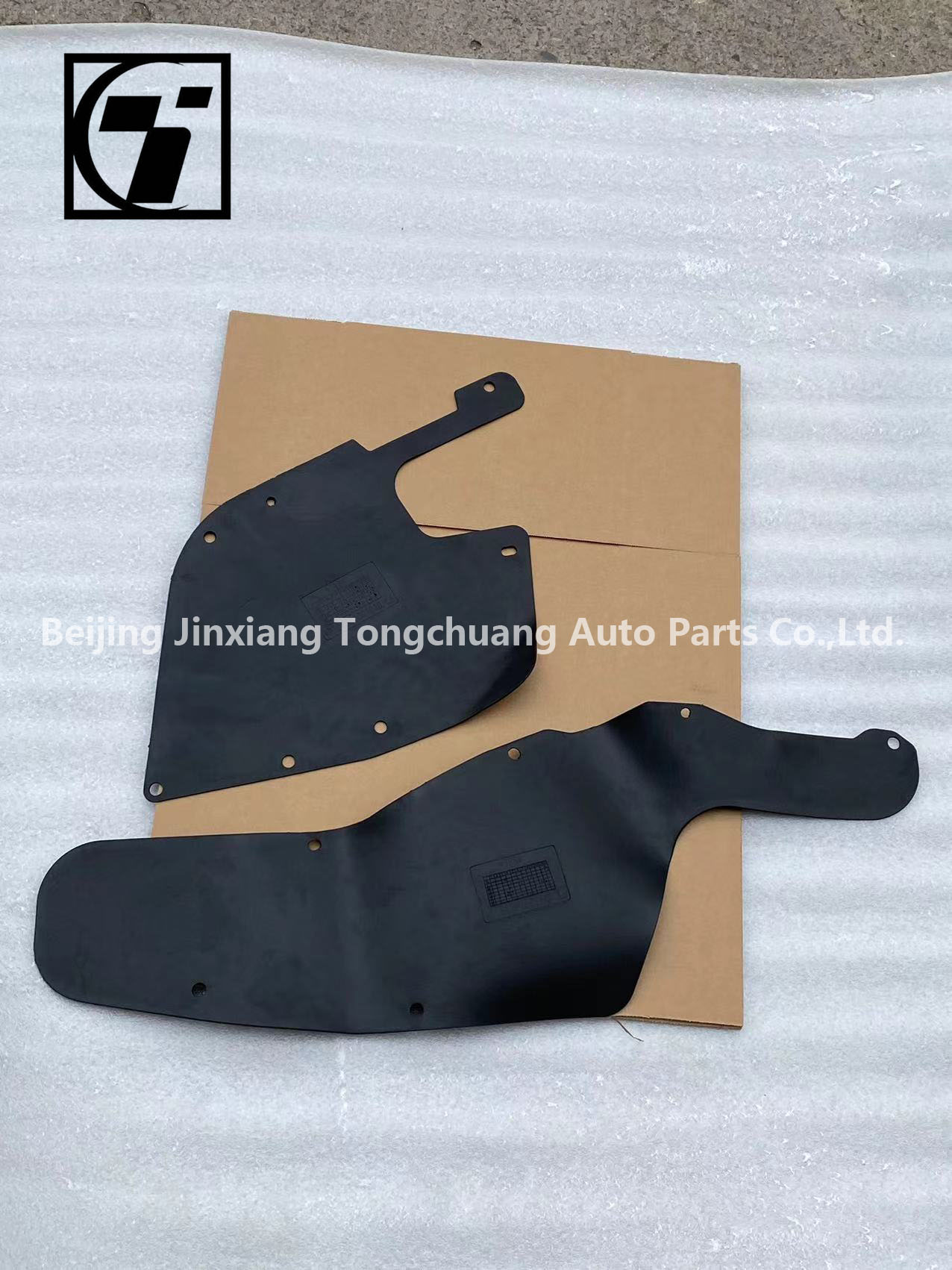 Foton Tuolu Sapu Anti-Splash Car Fenders Mud Shield Skirt P1543010010A0 P1543010011A0