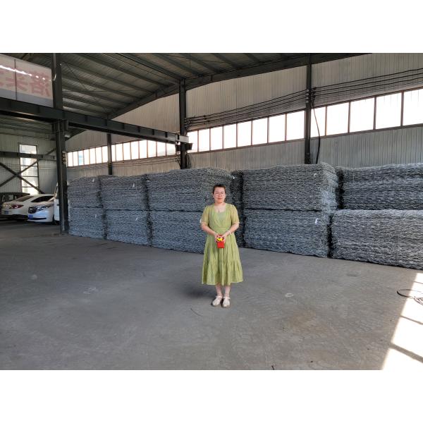 Wire Mesh Rock Cages For Erosion Control Construction Flexibility Can Be Easily Shaped And Installed On Uneven Terrain