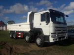 8X4 Drive Wheel HOWO 12 Tires Tipper Truck Dump Truck for ≤5 People at