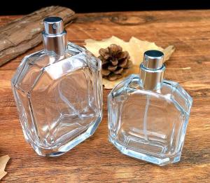 China Tasteless Cassette Polygon Cologne Spray Bottle 3oz 4oz Perfume Bottles factory