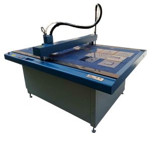 China Precision Cutting Plotter for Sewing Machine CAD CAM Template Pattern factory