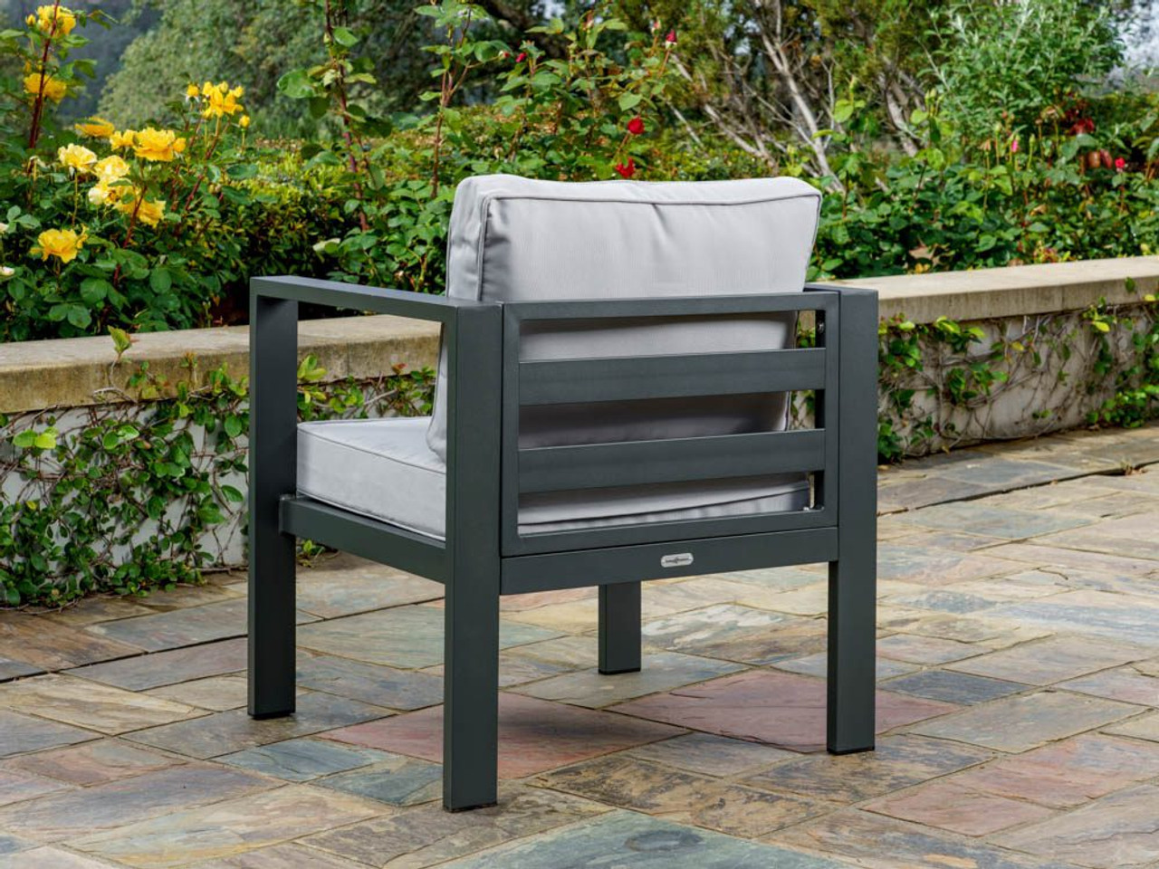 27.5" L x 25.5" W 26" H Aluminum Dining Set with Poly Lumber Tabletop and Umbrella Hole
