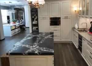 China Kitchen Quartz Stone Top factory