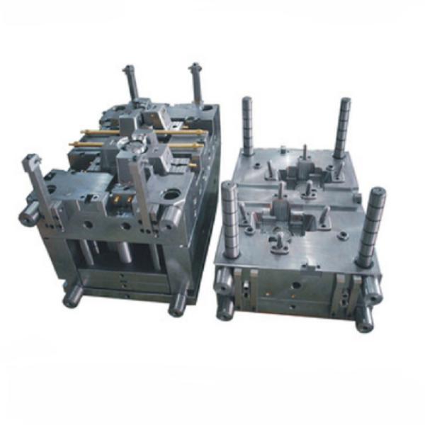 ISO Medical Plastic Injection Moulding 2343 2344 NAK80 Multi Cavity Injection