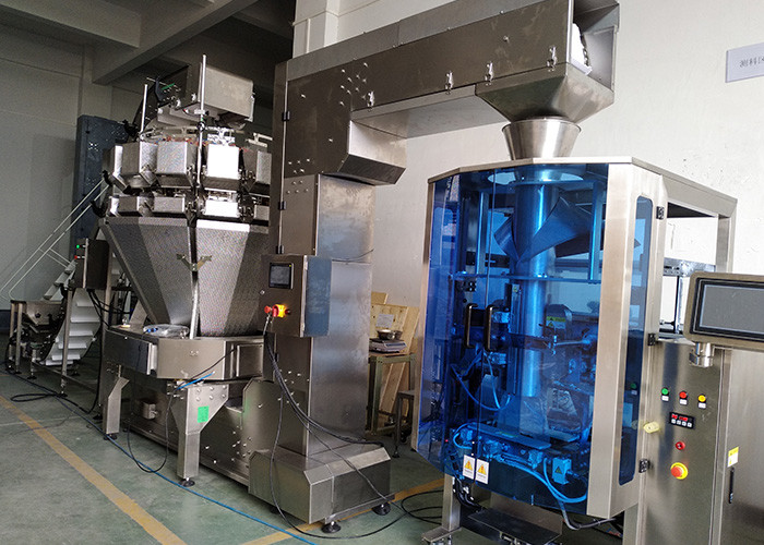China High Accuracy Auto Packaging Machine With Stainless Steel For Short Food Plant Workshop factory