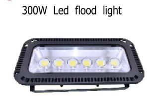 China CRI &gt;80 Super Slim Super Bright Led Flood Lights 5 Years Warranty For Stadium Outdoor Lighting factory