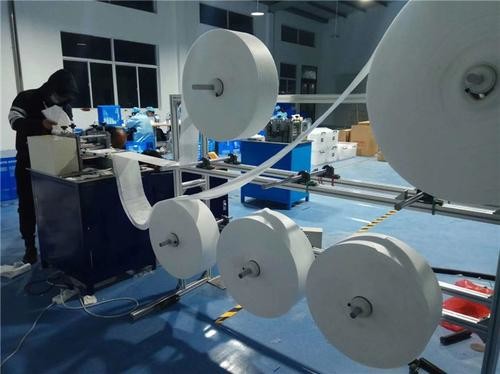 China High Durability KN95 Mask Making Machine Customized Design Simple Operation factory