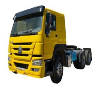 China T7 Euro5 12 Tires Heavy Truck Tractor 8X4 430HP 40 Ton SINOTRUK For Long Distance Transportation factory