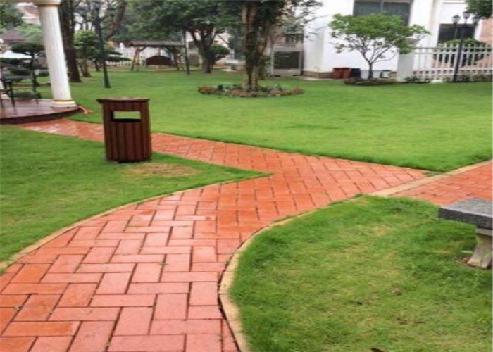 Outdoor Clay Paving Brick , Solid Interlocking Brick Pavers For Flooring