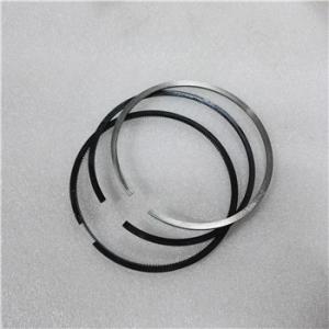 China 4 Cylinder Engine Spare Parts 4D56 Cylinder Piston With Rings 1110B977 factory
