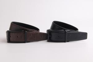 China Ostrich Grain Genuine Mens Leather Dress Belt With Black Zinc Alloy Buckle factory