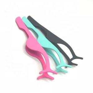 China Lightweight Plastic Eyelash Tweezers Various Color Uniform Size Custom Package factory
