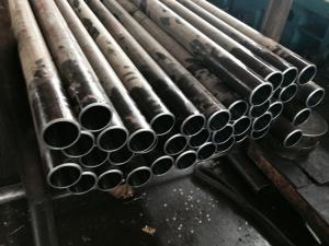 China High performance seamless precision hot dip galvanized round steel pipe factory