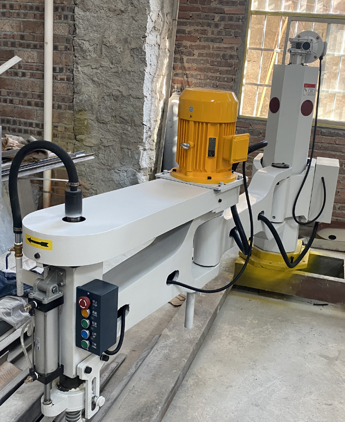 Manual Pnuematic Stone Polishing Machine 2600mm For Granite Monument Gravestone Tombstone