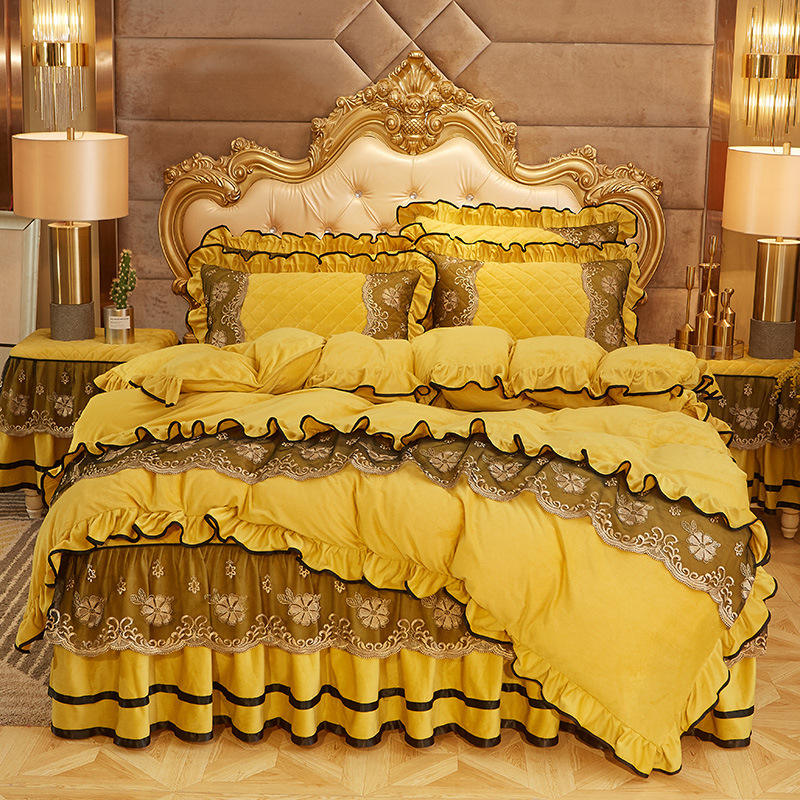 Sanding Winter Bedspread Set 4 Piece Luxury Embroidered Bedding for 2.0m 6.6 feet Size Bed