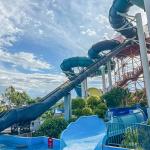Commercial Fiberglass Water Slide Splash Park Water Playground Equipment Aqua