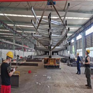 China Prefabricated Steel Roof Trusses Q235 Material Galvanized Surface factory