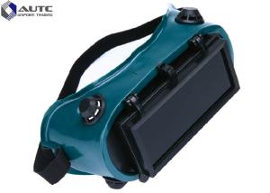 China Impact Resistant PPE Safety Goggles , Style Safety Glasses For Gas Cutting factory