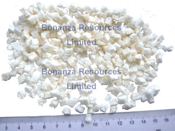 China Wholesale Sugar Free Dried Fruit Sweet Freeze Dried Gold Pear Dices in