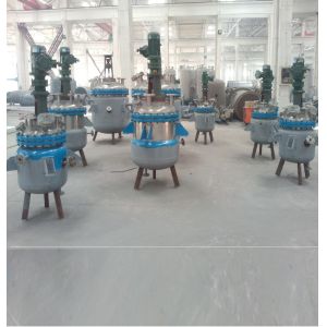 China Polished Reaction Kettle / Industrial Scale Reactors 1000L Pneumatic Test factory