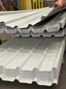 China IBR Chromadeck Thermal Insulation Panels PPGL AZ150 Polar White Cold Room Panels factory