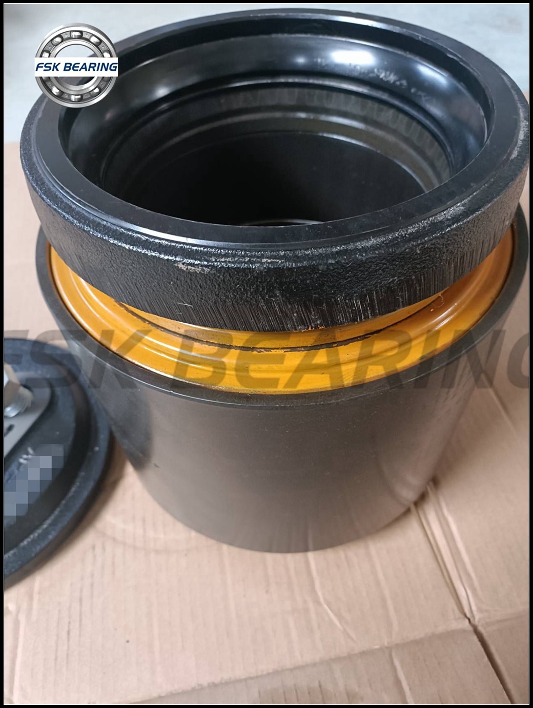 China FSK NP877824/NP335917 TAROL Tapered Roller Bearing Units For Railway
