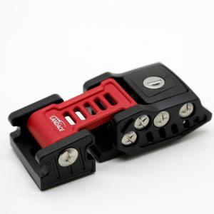 China Jeep Wrangler JK Hood Catch Kit N.W 0.35KG 133X56X42mm Aluminum Alloy Powder Coated factory