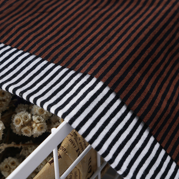 Breathable And Lightweight Sweat-Absorbent Striped Knit Fabric For Tracksuit