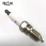 White 000310235 Maserati Spark Plug Automobile Spare Parts