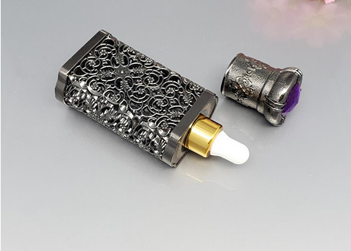 Decorative Glass Perfume Bottles 10ml Flat Shape Fashionable Appearance