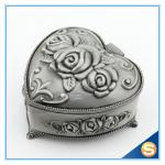 Simple Wholesale Custom Vintage Jewelry Box in Metal