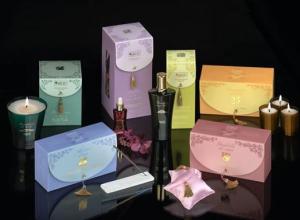 China Luxury cosmetics packaging box gift box packaging box gift box custom-made factory